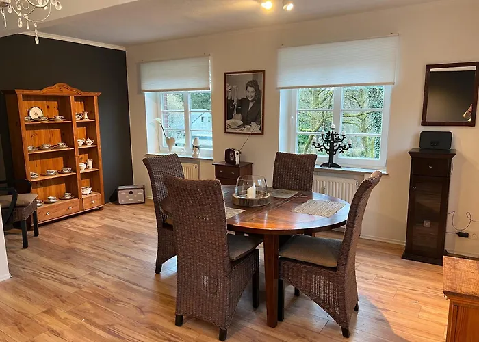 An Der Liitard Kull 아파트 노이키르헨-플루인